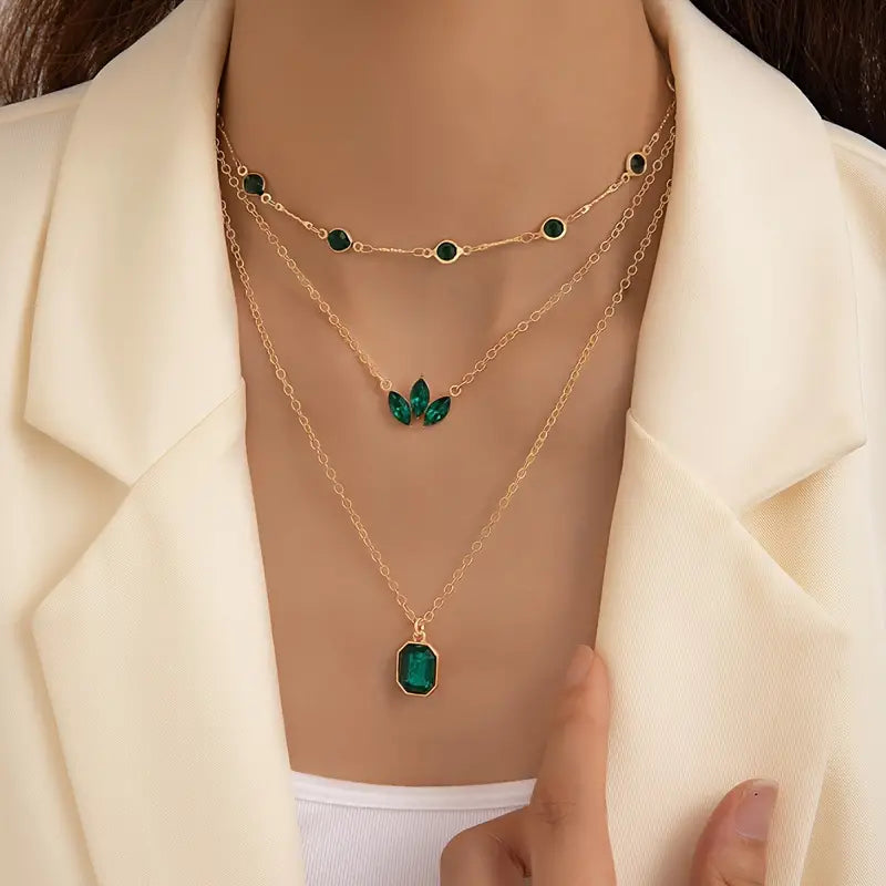 Patrick's Day Layered Necklace Green Artificial Gemstone Pendant Alloy Necklace Boho Elegant Style Neck Jewelry For Women